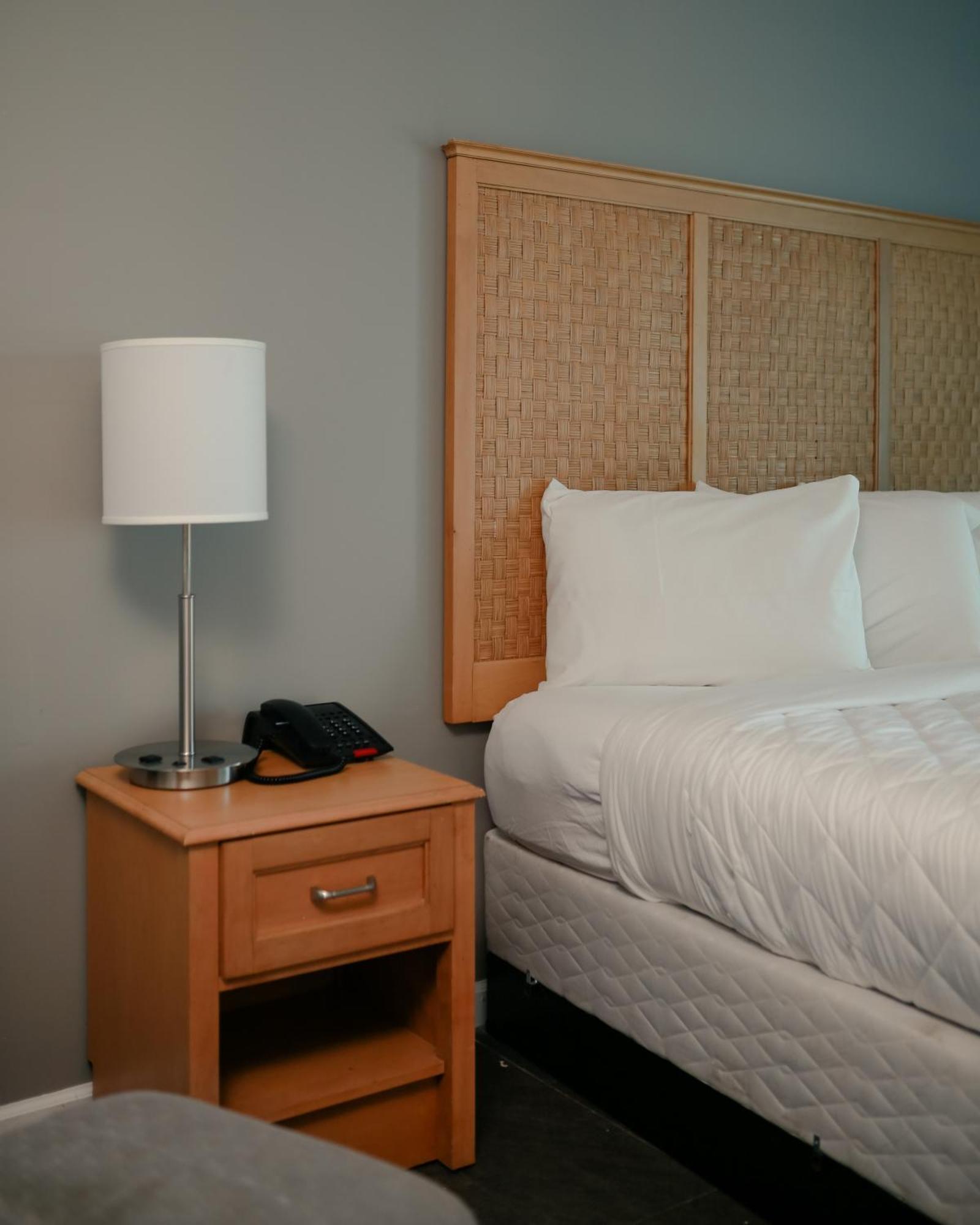 Southern Breeze Ocean Front Hotel Myrtle Beach Eksteriør billede