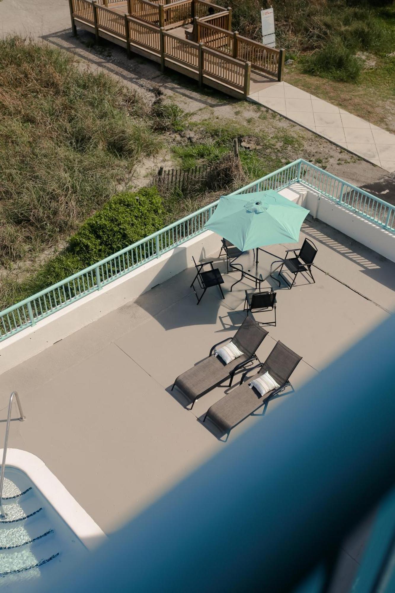 Southern Breeze Ocean Front Hotel Myrtle Beach Eksteriør billede